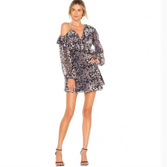 NWT Chrissy Teigen X Revolve Mini Dress Navy Katsuya Velvet Wrap Floral Ruffle S - Picture 4 of 8